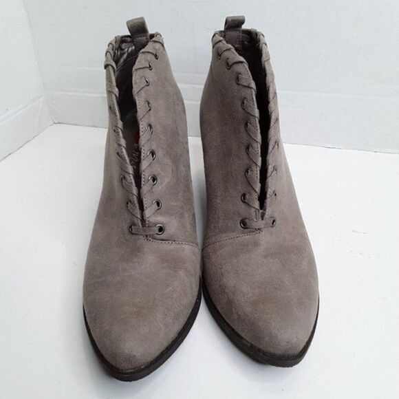 Coconut by Matisse Women's size 10M Ankle Boot - Picture 2 of 12